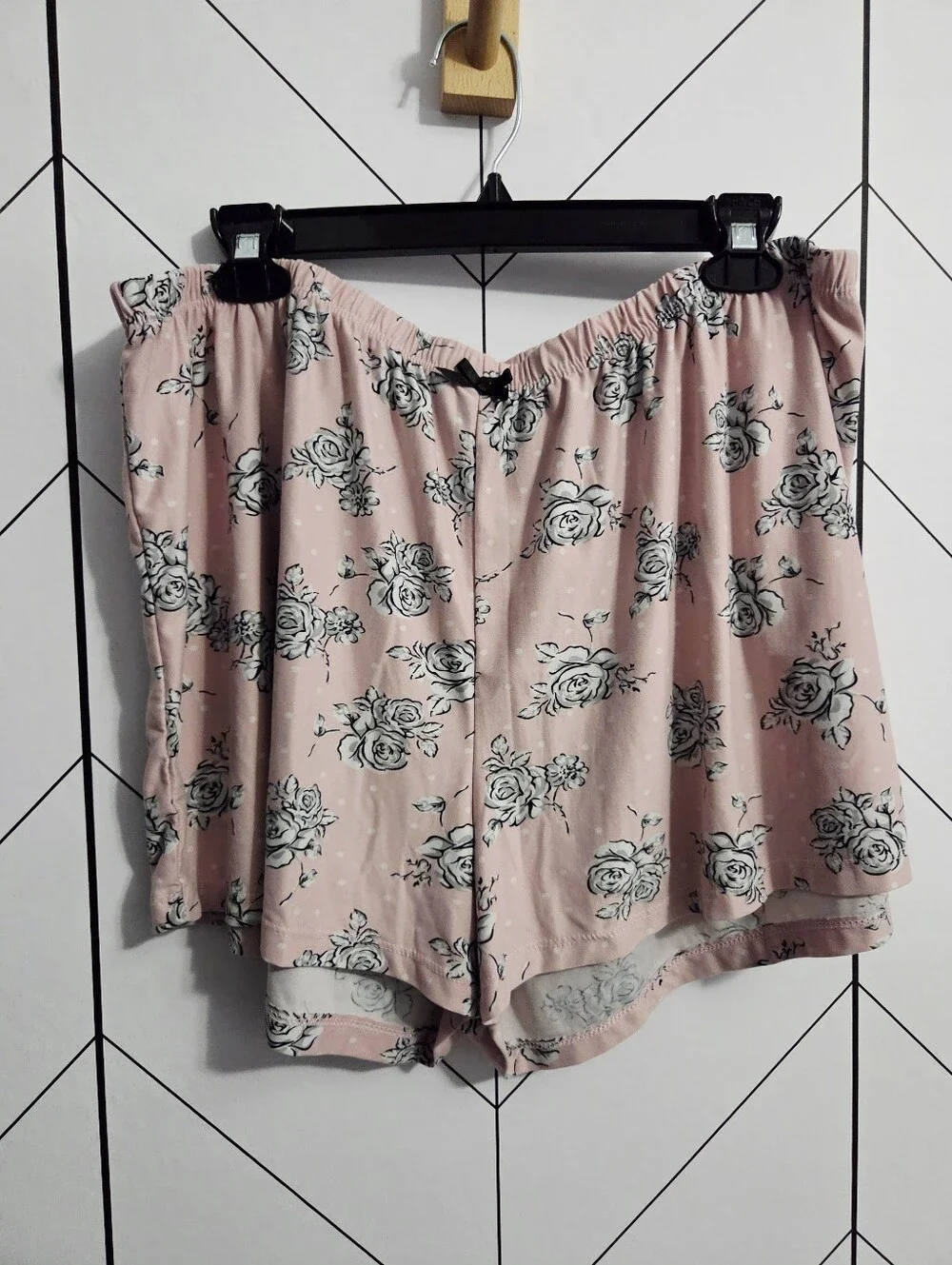 Uncover Sleeveless Brushed Peach Skin Pink Floral Pajama Shorts Set, Plus 3X